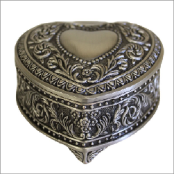 Jewellery Casket - Heart Chest